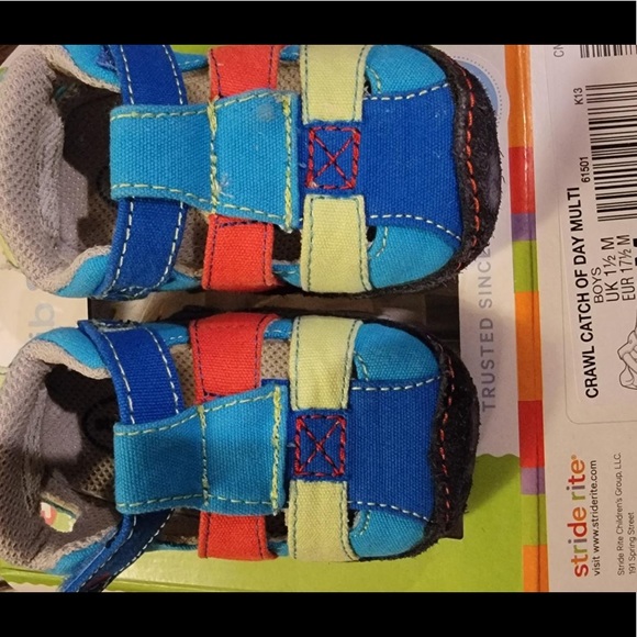 Stride Rite Crawler - “Catch of the Day” crib shoe - Picture 3 of 5